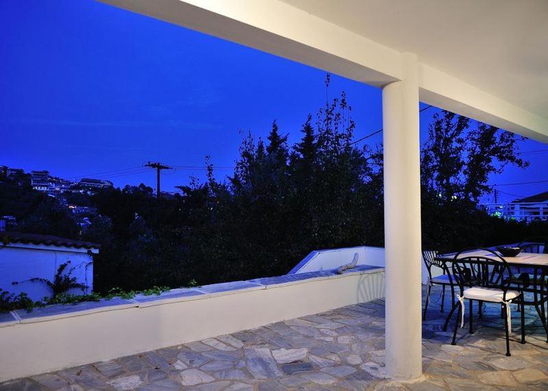 Villa Ftelia スキアトスタウン エクステリア 写真