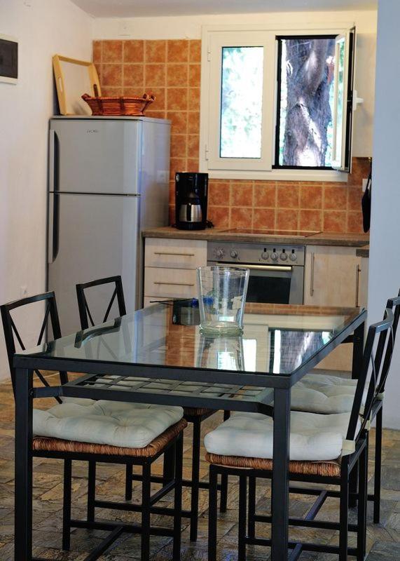 Villa Ftelia スキアトスタウン エクステリア 写真